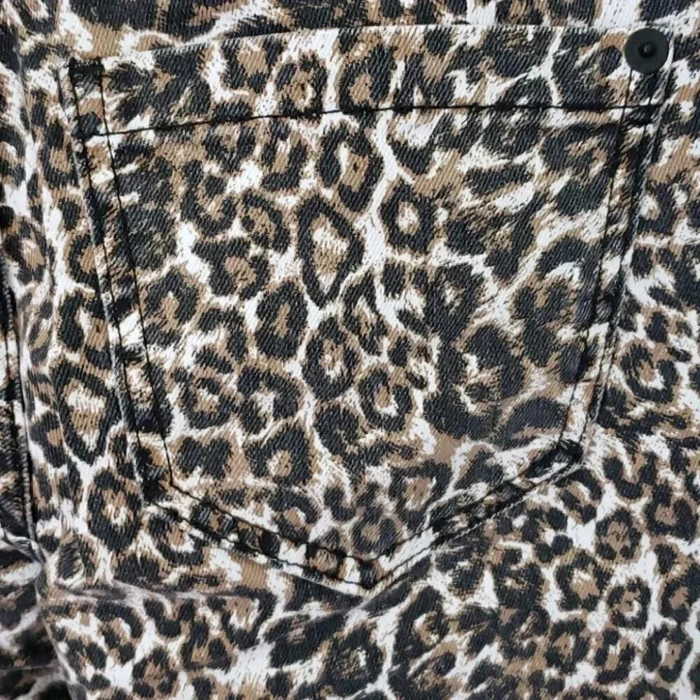🌻 Authentic Icon Leopard Jeans - Picture 9 of 11